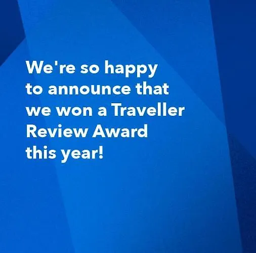 The View Apartmanhotel *